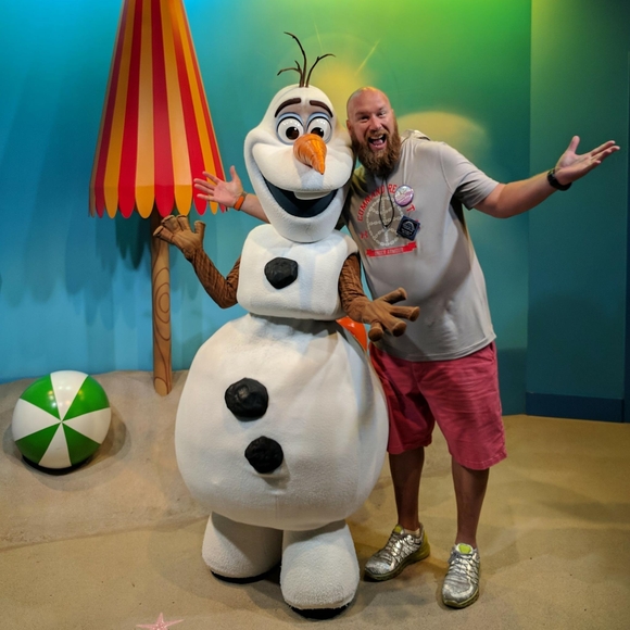 Profile Picture of Paul Federoff (@parker_74) on Poshmark