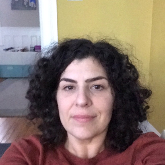 Profile Picture of Margo Deuser (@margowd) on Poshmark