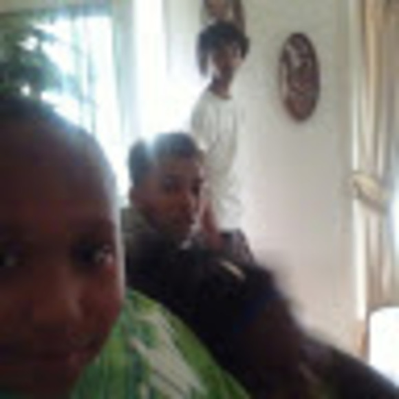 Profile Picture of Lakisha Holley (@lakishakanada93) on Poshmark