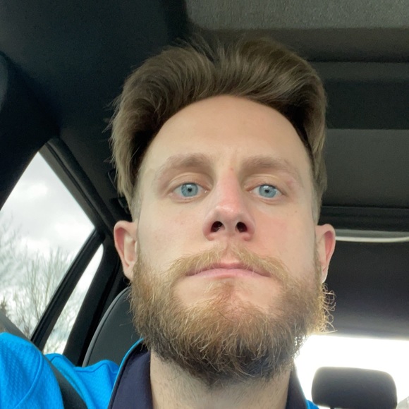 Profile Picture of Tyler Pearse (@tylerpearse) on Poshmark