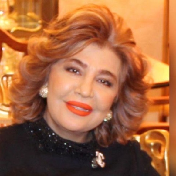 Shirin Barekatein - Poshmark Profile Picture of Shirin Barekatein (@shirinjj) on Poshmark