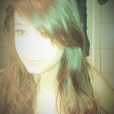 Profile Picture of Adrus Bánsági (@cicanyuszibogar) on Twitter