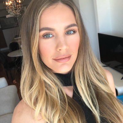 Profile Picture of Katherine Gage (@katherinegage) on Twitter