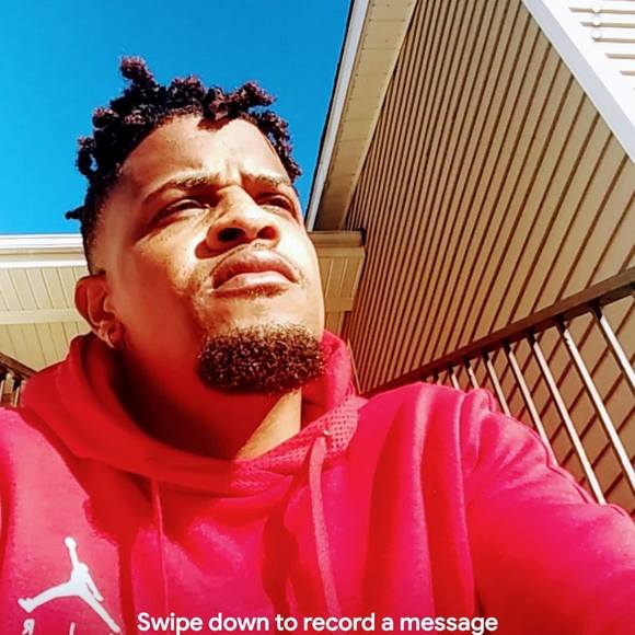 Profile Picture of James Kendrick (@jameskendric918) on Poshmark