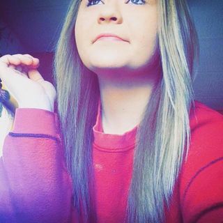 Profile Picture of Jaylee Crusselle (@jaylee.crusselle) on Facebook