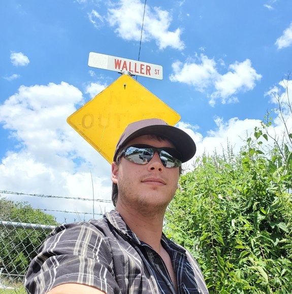 Profile Picture of Keith Waller (@keithwaller2015) on Poshmark
