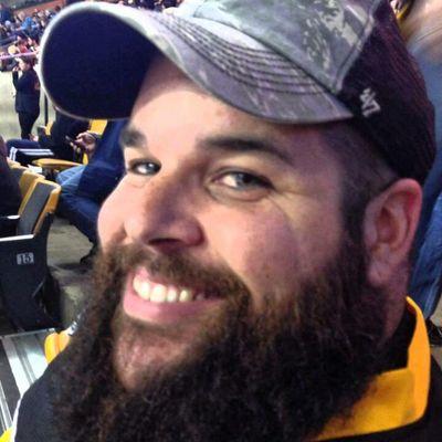 Profile Picture of Joseph LaBonte (@LiQuidPlumBer83) on Twitter