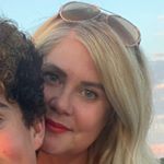 Profile Picture of Jeanne Phipps (@momarazzi71) on Instagram