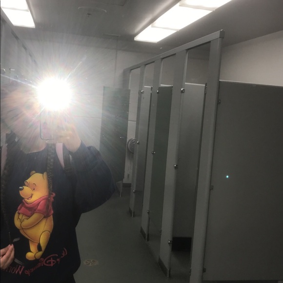 Profile Picture of Oriana Partaker (@_orianapartaker) on Poshmark