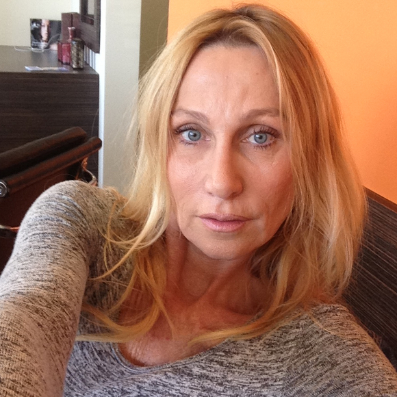 Profile Picture of Inka Van houden (@inka) on Poshmark