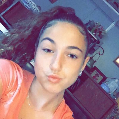 Profile Picture of Becky Hahn (@BeckyHa58700386) on Twitter