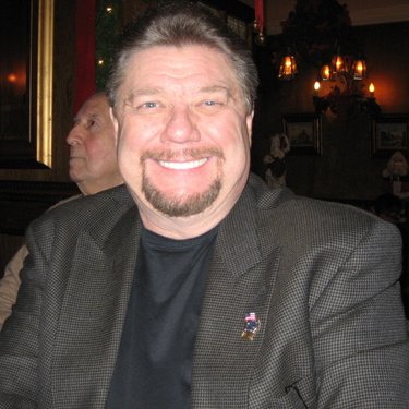 Profile Picture of Jerry Lorenzo (@JamesDeAngellis) on Twitter