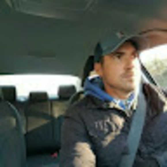Profile Picture of Michael Coombs (@michaelc314) on Poshmark