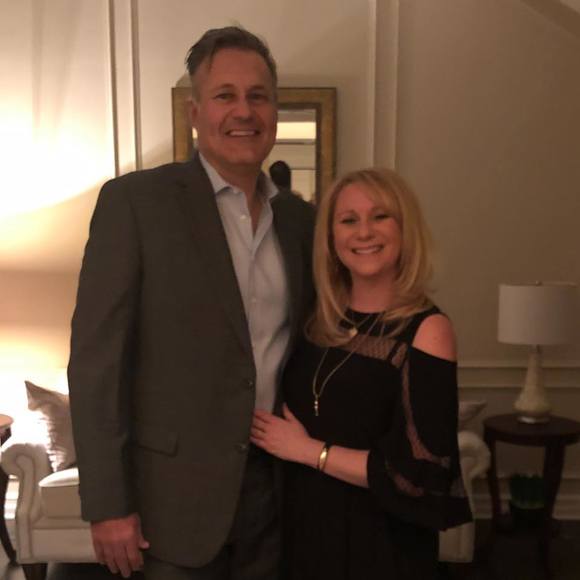 Profile Picture of Karen Colicchia (@karenfav) on Poshmark