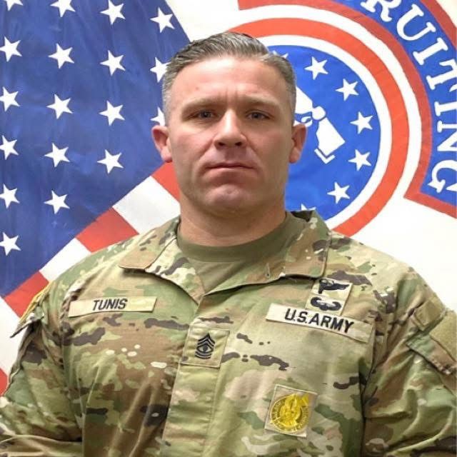 Profile Picture of Christopher Tunis (@christunis4112) on Tiktok