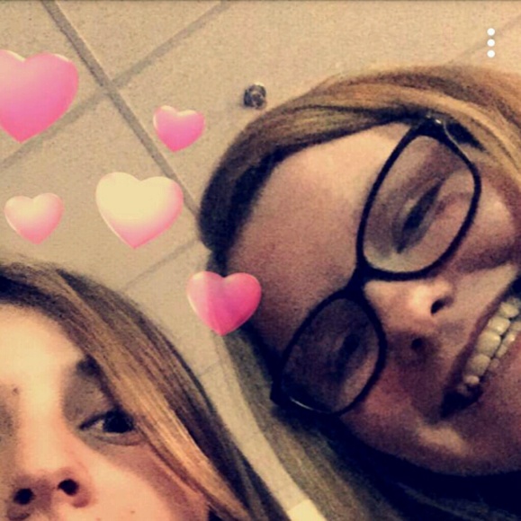 Profile Picture of Aubrey Tippmann (@aubreytippmann) on Poshmark