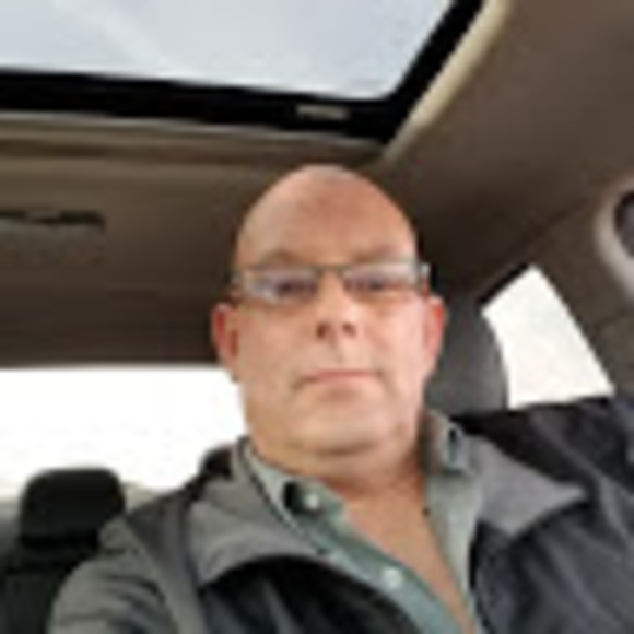 Profile Picture of Jason Bertie (@jasonbertie) on Poshmark