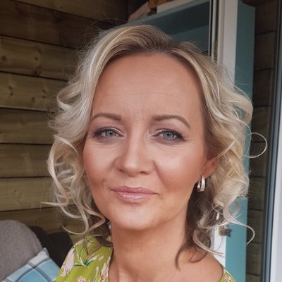 Profile Picture of Angela Hoskins (@mummycliff) on Twitter