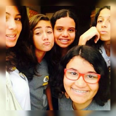 Profile Picture of Paula Cunha (@paulacunha1802) on Twitter