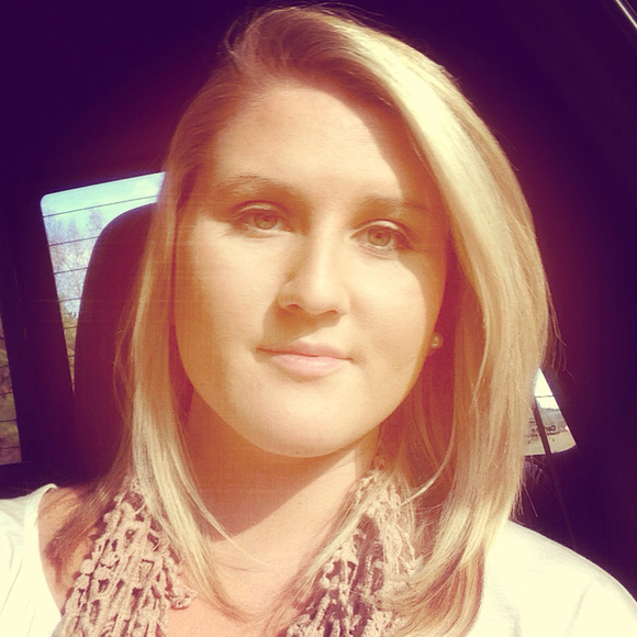 Ariel Moreno - Poshmark Profile Picture of Ariel Moreno (@arielmoreno) on Poshmark