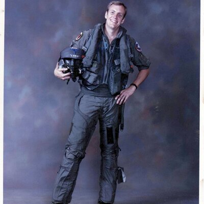 Profile Picture of Joe Pilot (@EagleDriver22) on Twitter