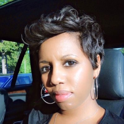 Profile Picture of Wanda Moore Williams (@wandadenise623) on Twitter