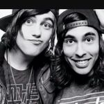 Profile Picture of Meadow Smith (@i.love.bands.more.than.u) on Instagram