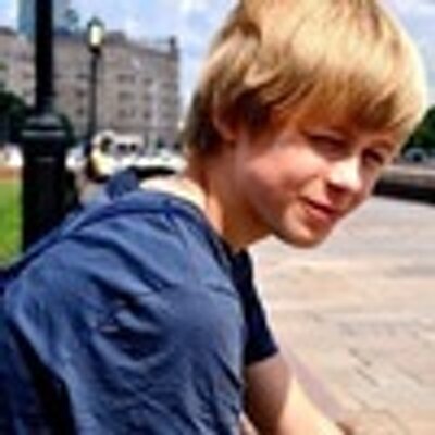 Profile Picture of Stuart Phillips (@StuartPhillip18) on Twitter