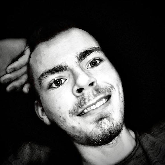 Profile Picture of Jonathan Tipton (@jtipton00) on Poshmark
