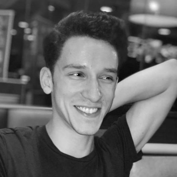 Profile Picture of Lucas Esteves (@thtoneguy) on Poshmark