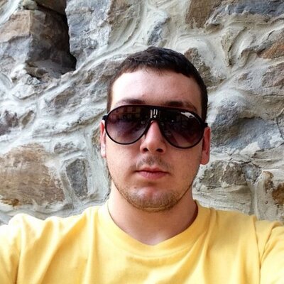 Profile Picture of Alejandro Gonzalez (@ale_mone) on Twitter