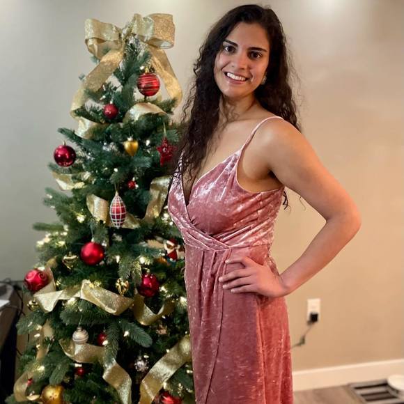 Profile Picture of Amninder Sibia (@asibia) on Poshmark