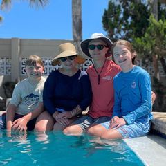 Profile Picture of letheagibsonsmith (@letheagibsonsmith) on Tiktok