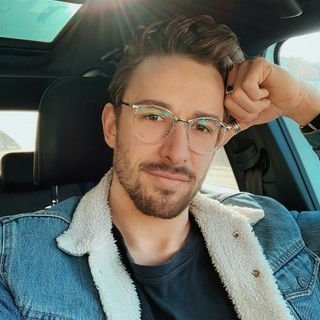 Profile Picture of James Nicolas (@JamesNi46802665) on Twitter