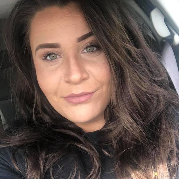 Profile Picture of Alisha Foreman (@alishaforeman) on Poshmark