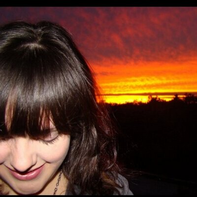 Profile Picture of Erin Cahill (@erinlynncahill) on Twitter