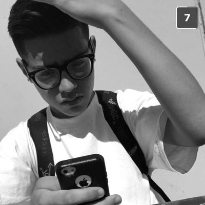 Profile Picture of Jason Burkholder (@stezzy_brezzy_) on Twitter