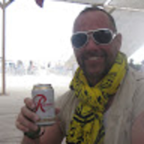 Profile Picture of Brendan Monahan (@brendan_monahan) on Poshmark