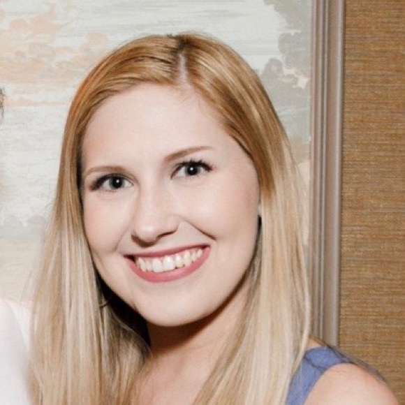 Profile Picture of Katherine Spiering (@k_spiering) on Poshmark
