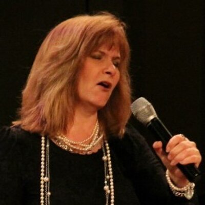 Profile Picture of Joan Stephens (@JoanieSings4God) on Twitter