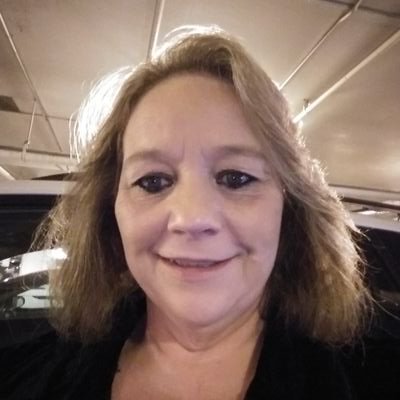 Profile Picture of Sissy (@karen50vogt) on Twitter