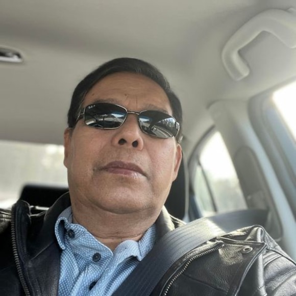 Hua-phanh Lam - Poshmark Profile Picture of Hua-phanh Lam (@phanhlam2003) on Poshmark