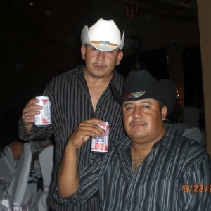 Profile Picture of Armando Neri (@lovesmaribel) on Myspace