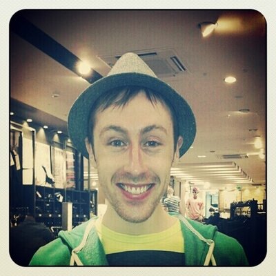 Profile Picture of Richard Ross (@RickyLovin84) on Twitter