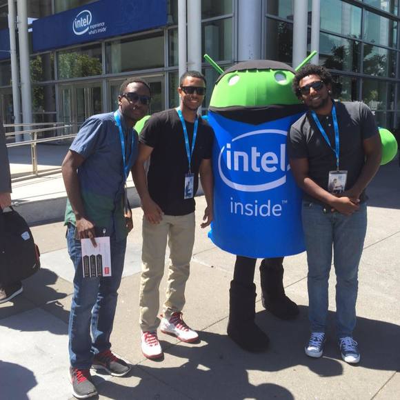 Profile Picture of Fennan Embaye (@atfenamonon310) on Poshmark