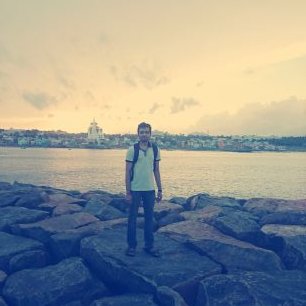 Profile Picture of Reuben Mathew (@reuben_vm) on Twitter