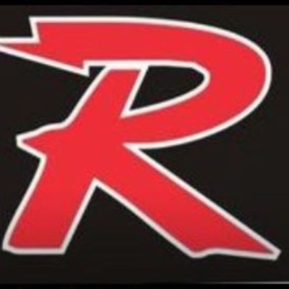 Profile Picture of Emily Allsman (@ladyroughneck2) on Poshmark