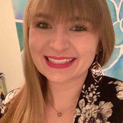 Profile Picture of Tori Cole (@towwiallison) on Twitter