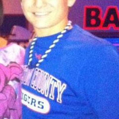 Profile Picture of Dustin Cleckler (@cleckler_dustin) on Twitter