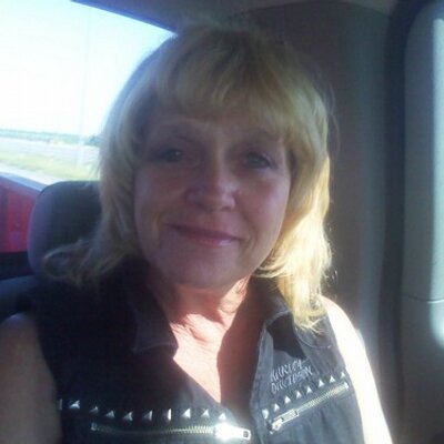 Profile Picture of Kathy Montgomery (@spirtofwolfs) on Twitter